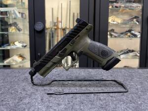 BERETTA APX A1 TACTICAL