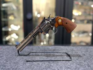 Colt DiamondBack