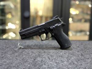 Sig Sauer P-226 Classic 22